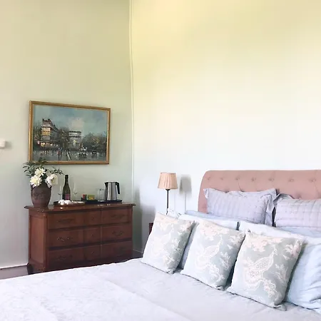 Bed & Breakfast Chateau De La Coutere